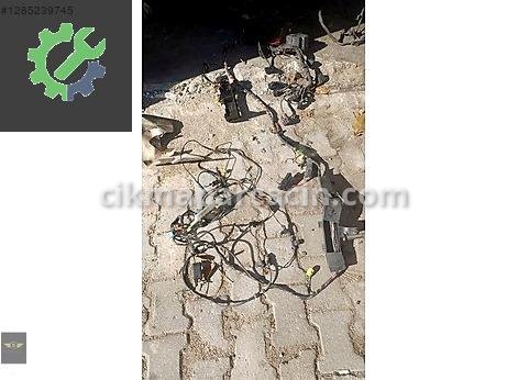 Volkswagen Passat Elektrik Tesisatı çıkma parça