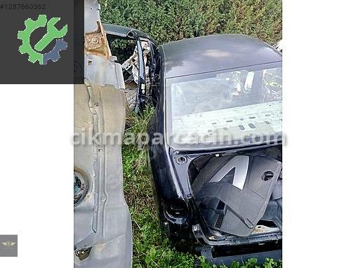 Volkswagen Passat Tavan çıkma parça