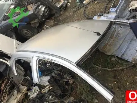 Peugeot 206 Tavan çıkma parça
