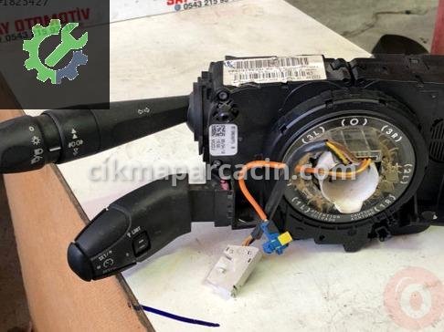 Citroen 208 Sinyal Kolu 98030390ZD çıkma parça