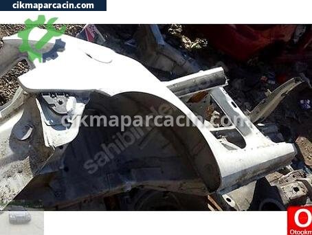Peugeot 307 Arka Çamurluk çıkma parça