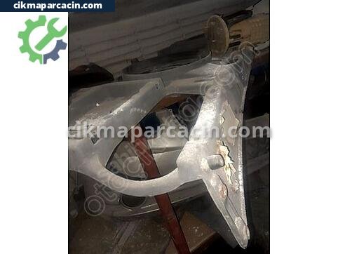 Peugeot 405 Ön Panel çıkma parça