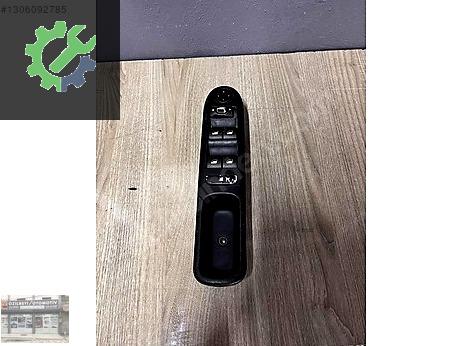 Peugeot 307 Dörtlü Cam Düğmesi çıkma parça