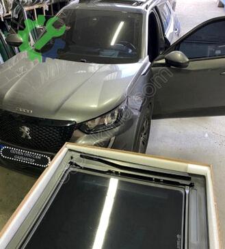 Peugeot 2008 Tavan Camı çıkma parça