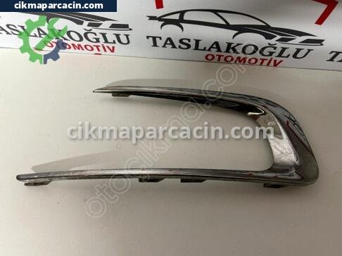Peugeot 2008 Sis Farı Çerçevesi çıkma parça