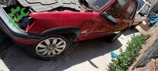 Peugeot 205 Kapı çıkma parça