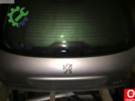 Peugeot 206 Bagaj çıkma parça