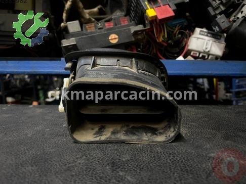 Peugeot 206 Havalandırma Izgaraları çıkma parça