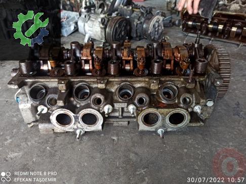 Peugeot 206 Silindir Kapağı çıkma parça