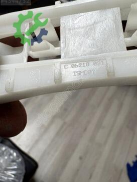 Peugeot 208 Tampon Braketi C06218091 çıkma parça