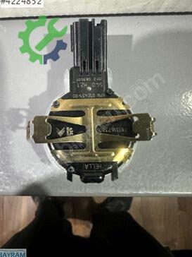 Peugeot Rifter Oto Cam 9813167380 çıkma parça