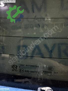 Peugeot 3008 Arka Cam çıkma parça