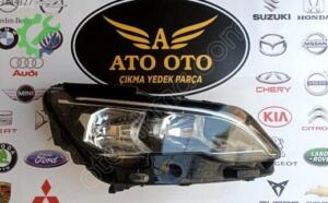 Peugeot 3008 2011-2024 Çıkma Far Sağ