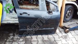 Peugeot 3008 2004-2023 Çıkma Sağ Ön Kapı
