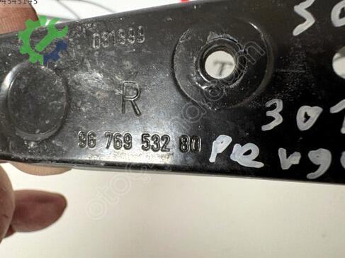 Peugeot 301 Tampon Braketi 9676953280 çıkma parça
