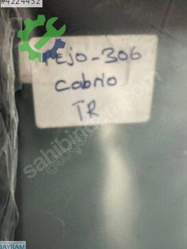 Peugeot 306 Ön Cam çıkma parça
