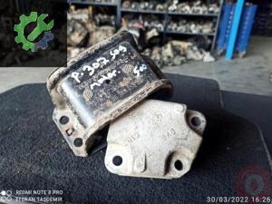 Peugeot 307 motor takozu ve ayağı çıkma orjinal