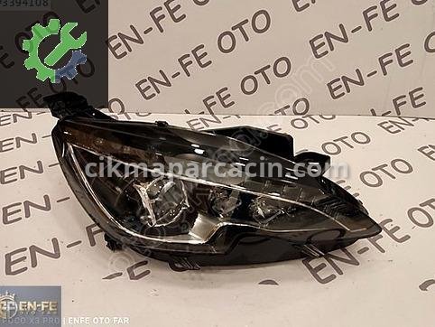 Peugeot 308 Sağ Ön Far çıkma parça
