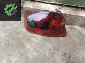 Peugeot 407 sol arka stop çıkma