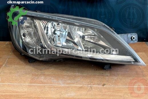 Peugeot Boxer Sağ Ön Far çıkma parça