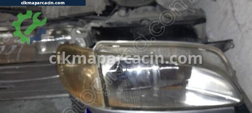 Peugeot Partner Ön Far çıkma parça