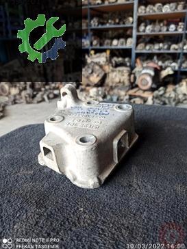 Peugeot Partner Motor Takozu & Kulağı 9648325480 çıkma parça