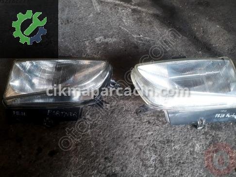 Peugeot Partner Sol Ön Far çıkma parça