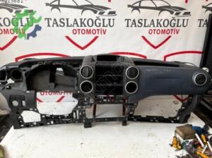 Peugeot Partner Torpido Çıkma