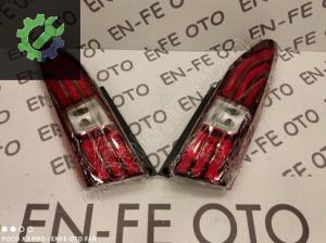 PEUGEOT RİFTER SAĞ SOL STOP LAMBASI SIFIR LED LEDLİ 3