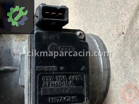 Volkswagen Polo Hava Akışmetre 037906461B çıkma parça
