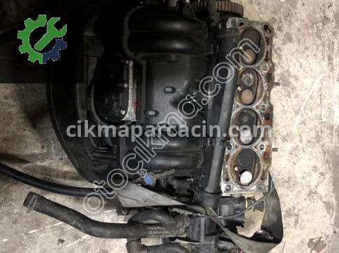 Volkswagen Polo Silindir Kapak 032103373K çıkma parça