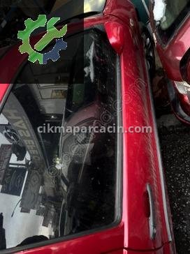 Volkswagen Polo Sağ Kapı 6N çıkma parça