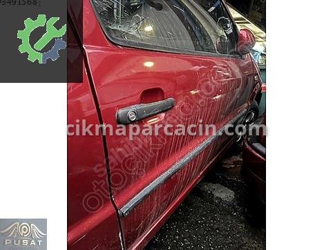 Volkswagen Polo Sağ Kapı çıkma parça