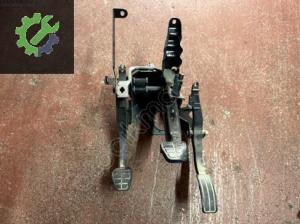 POLO HB ÇIKMA MANUEL PEDAL TAKIMI GAZ DEBRİYAJ FREN PEDALI