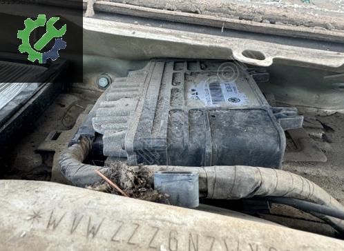 POLO HB ÇIKMA ORJİNAL MOTOR BEYNİ 032 906 030 AB