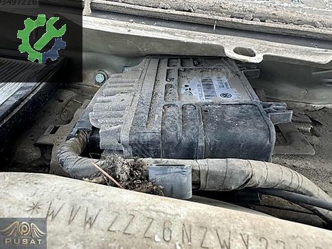 Infiniti M Motor Beyni çıkma parça