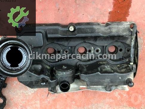 Volkswagen Polo Külbütör Kapağı 03P103469A çıkma parça