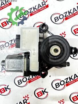 Volkswagen Taigo Cam Motoru 5Q0959407 çıkma parça