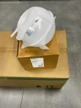 Volkswagen Polo Yedek Su Deposu çıkma parça