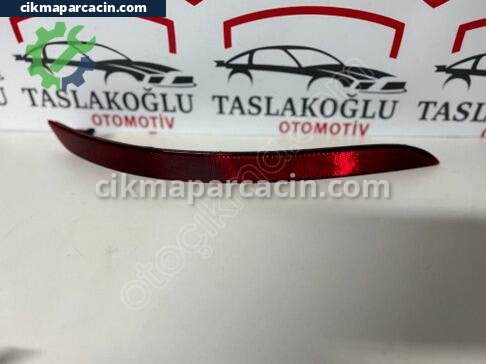 Porsche Carrera Reflektör çıkma parça