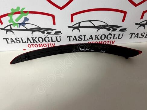 Porsche Carrera Reflektör 3202001536 çıkma parça