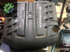 Porsche Cayenne 4.2 tdi motor ust kapak 7P5103925