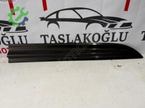 Kapı Çıtası Porsche Macan 2022-2024 Çıkma 98B8378901R