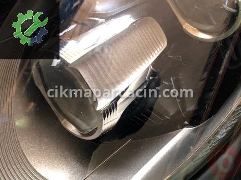 Porsche Panamera Sağ Ön Far 970631972 çıkma parça
