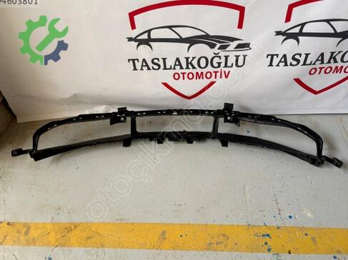 Porsche Taycan Tampon Izgarası 9J1807683 çıkma parça