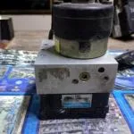 Q003T05971 Hyundai Starex Mitsubishi gold uyumlu ABS beyni