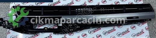 Audi Q7 Havalandırma Izgarası çıkma parça