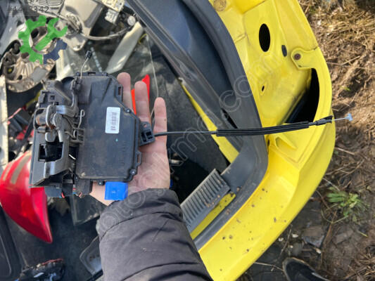 Skoda Fabia Bagaj Kilidi çıkma parça