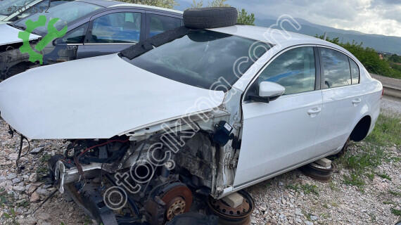 Volkswagen Jetta Kaput çıkma parça