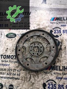Land Rover Range Rover Volant G4D3-6K375-BA çıkma parça